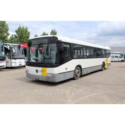 Лобовое стекло Mercedes O 345 Conecto